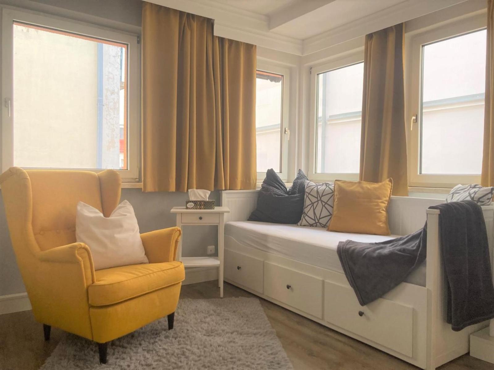 Ferienwohnung Im Zentrum Mit Balkon Und Parkplatz Гмунден Екстер'єр фото
